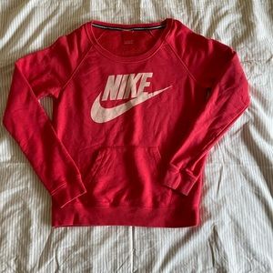 ⭐️3/$10 Nike Sweater